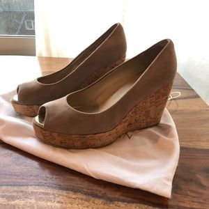 Stuart Weitzman Taupe Corkswoon Wedge - Size 7.5